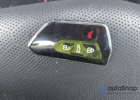 2022 Volkswagen Id.4 Awd Pro S from USA, damaged, VIN WVGGNPE29NP067953